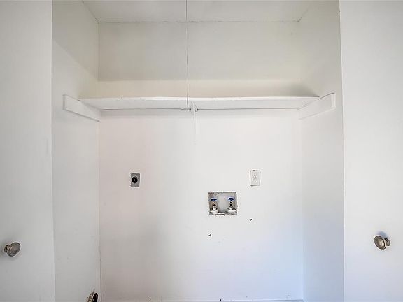 3rd image of 8419 Riverstone Dr Building C