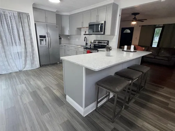 3500 Grafton St, Orion, MI 48359