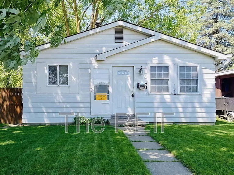 3133 Glenwood Ave — Photo 1