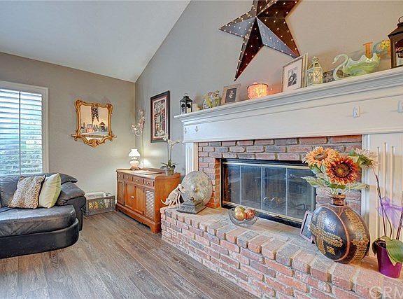 4th image of 31640 Shirley Dr