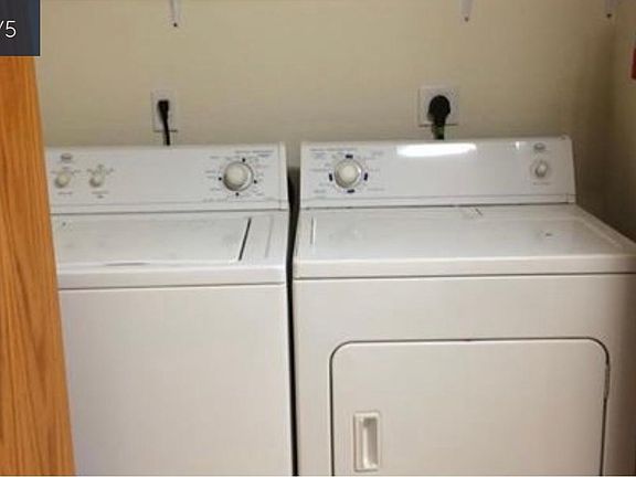 3rd image of 1505 Palmer Dr #101