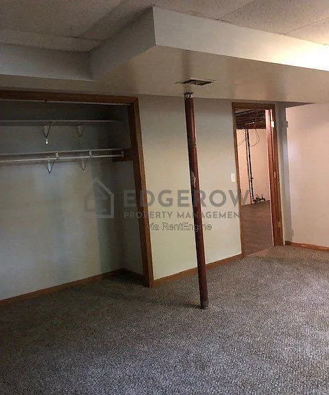 3700 Kalamazoo Ave SE — Photo 33