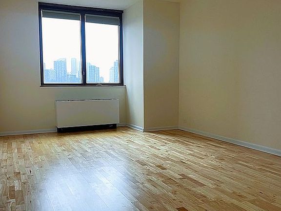 3rd image of 630 1st Ave APT 6C