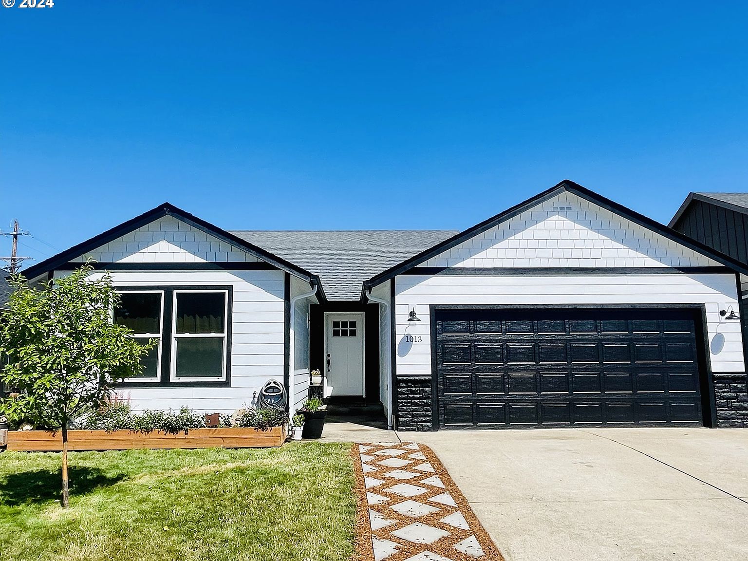 1013 Swale Ridge Loop, Creswell, OR 97426 | Zillow