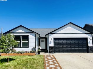 1013 Swale Ridge Loop, Creswell, OR 97426