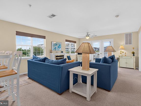 4th image of 37178 Harbor Dr