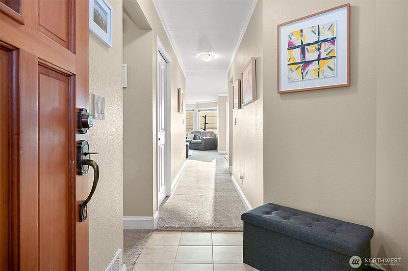 4th image of 424 14th Street #403