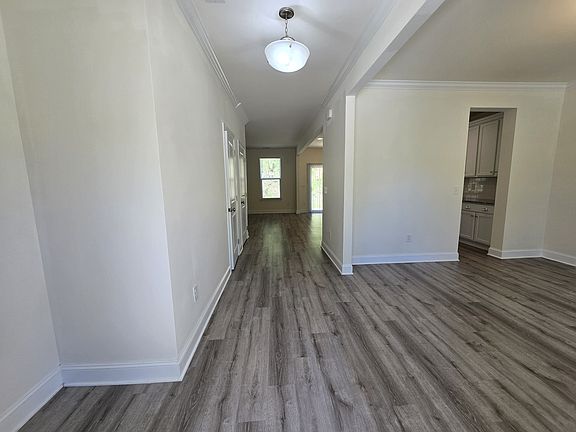 5th image of 421 Sailor Way