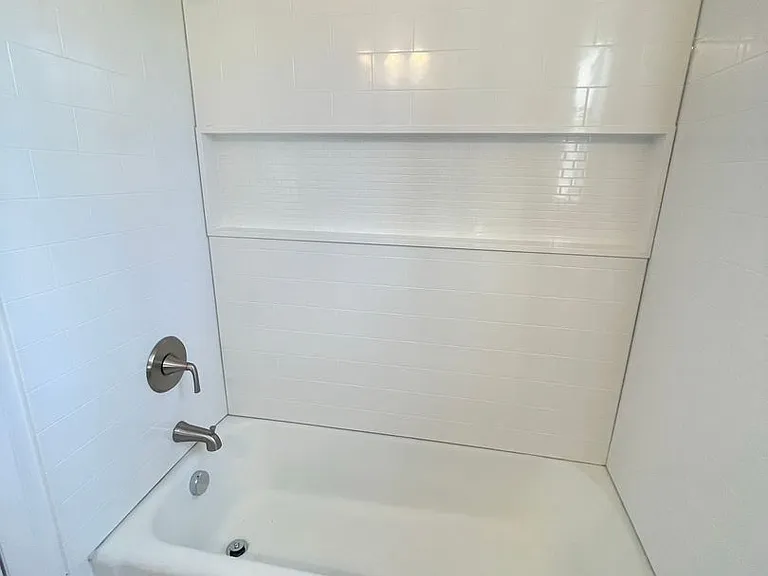 235 Thomas Nelson Ln — Photo 15