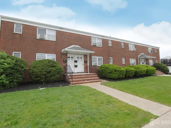 250 Penn Ave APT 2A, Edison, NJ 08817