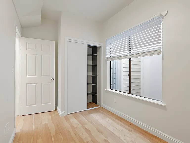 346 Shotwell St #346 — Photo 11
