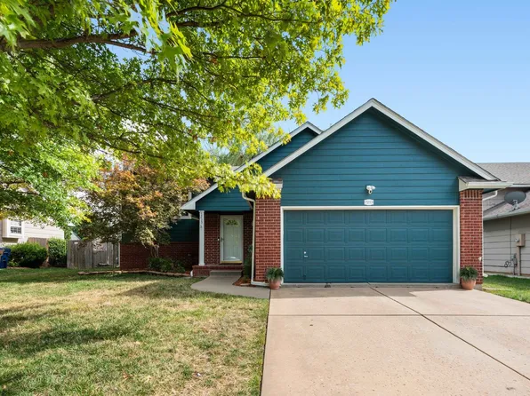 7213 E Brookview Cir, Wichita, KS 67226