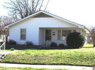 3027 S Pearl Ave, Joplin, MO 64804