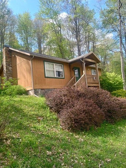 1st image of 1275 Foster Rd