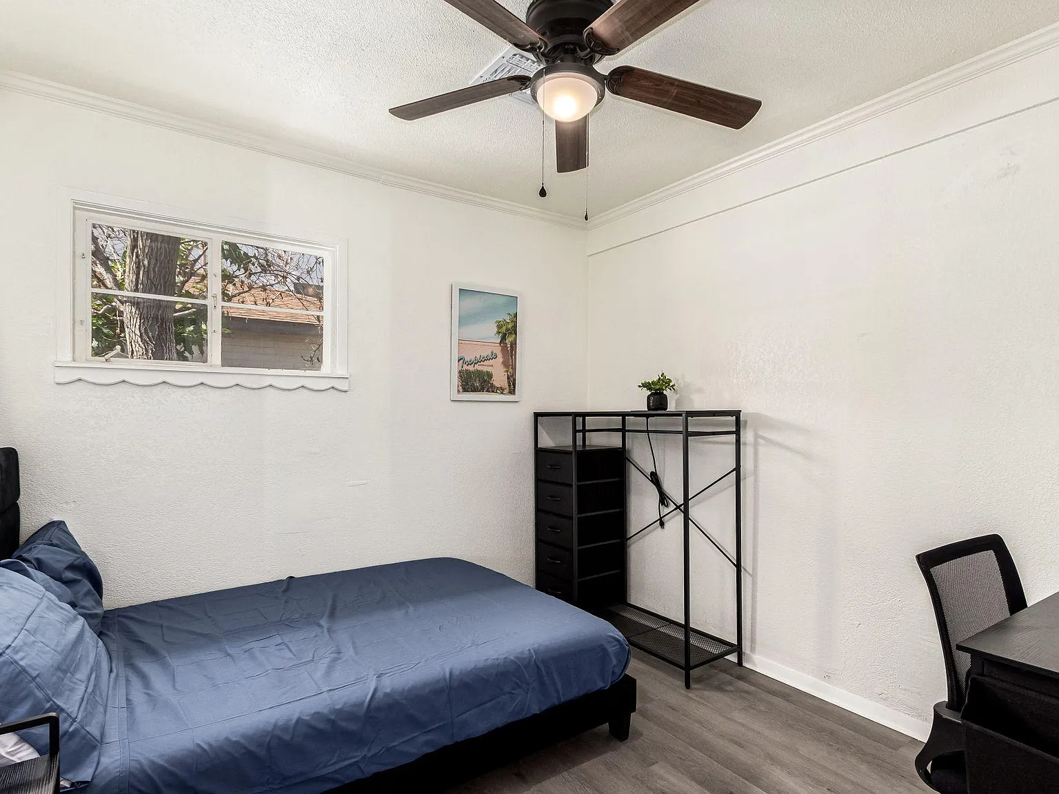 4 bed, 4.0 bath, 2228 sqft, $754 — Photo 2