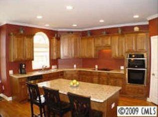 3500 Delamere Dr, Matthews, NC 28104