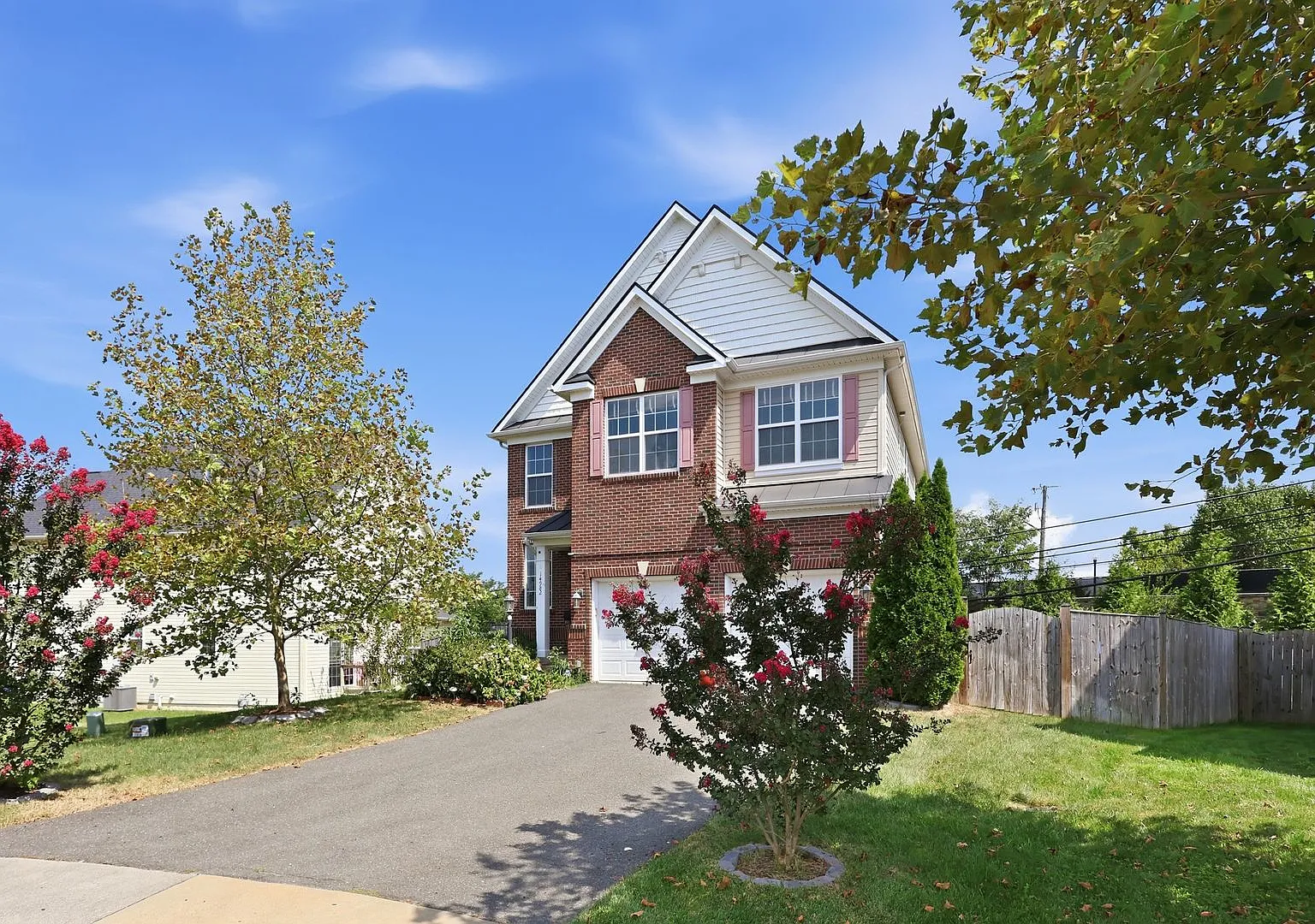 Luxury Living in Haymarket | Spacious 3 Level Home — Photo 2