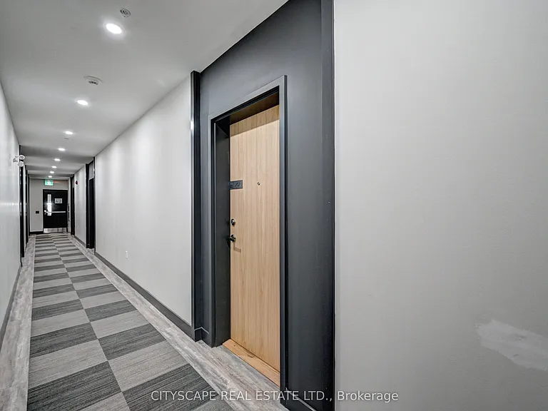 408 Dundas St S #212 — Photo 12