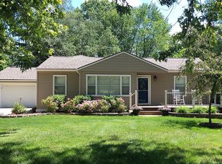 901 Harry Paul Dr, Lake Orion, MI