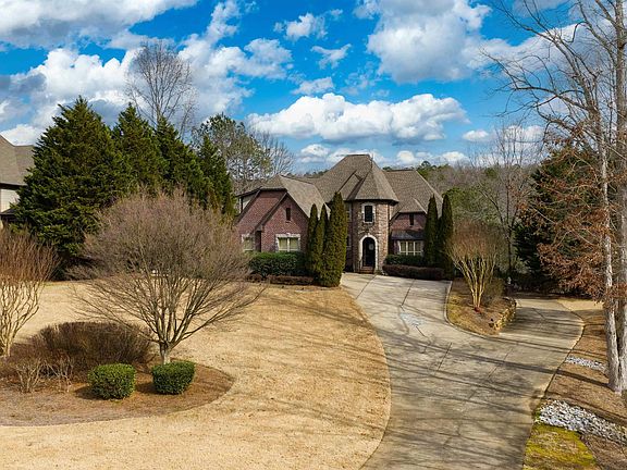 2nd image of 8225 Carrington Dr