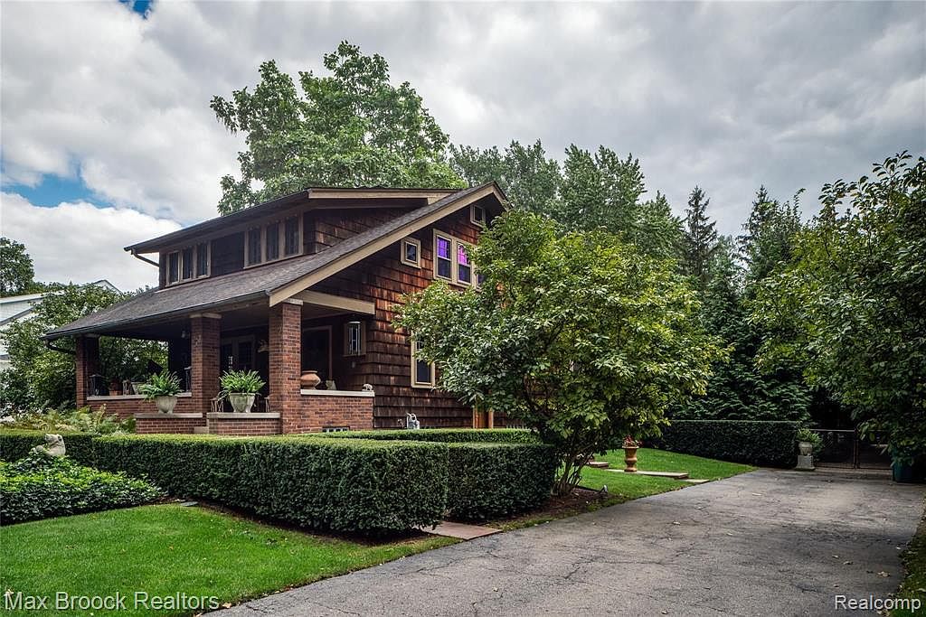 23 Poplar Park Blvd, Pleasant Ridge, MI 48069 Zillow