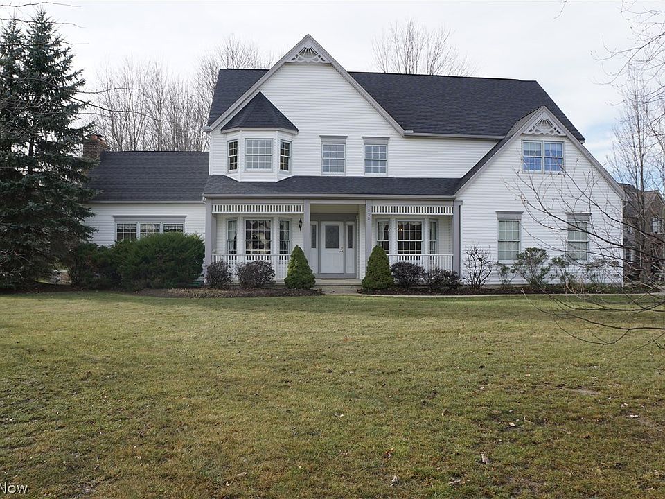 1st image of 5900 Laurawood Ln