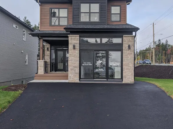 5 Bristolton Ave, Halifax, NS B4B 0Z4