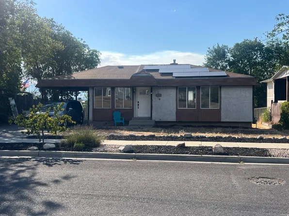 9434 S Turnpike Ln, Sandy, UT 84070
