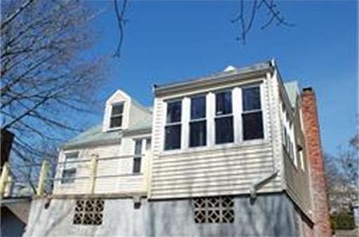 2nd image of 133 Gallivan Blvd