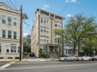 310 Palisade Ave #301, Jersey City, NJ 07307
