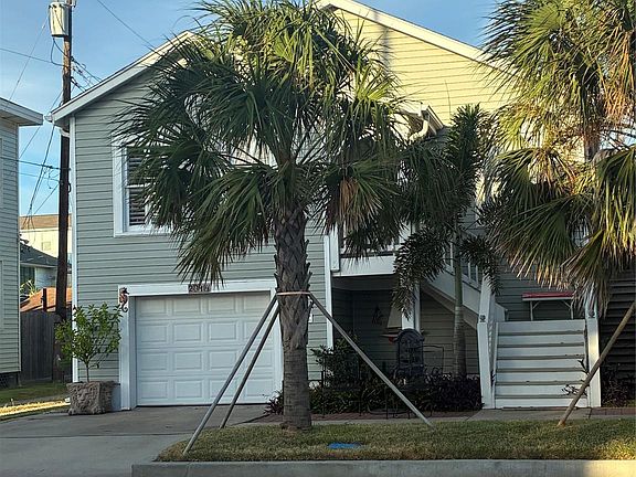 2nd image of 2314 33rd St