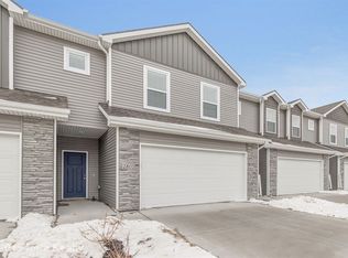 2805 Lois Ln, Ankeny, IA 50023