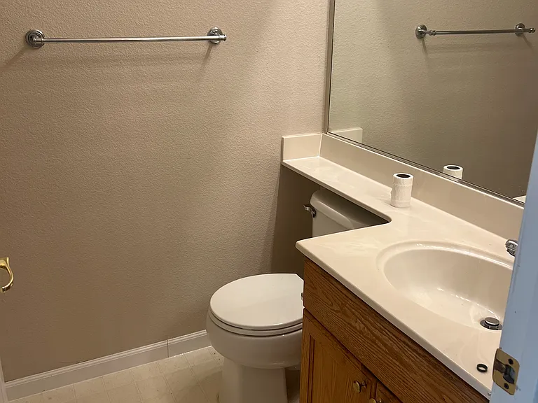 2332 Clapton Way — Photo 9