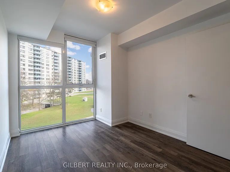 1461 Lawrence Ave W #404 — Photo 33