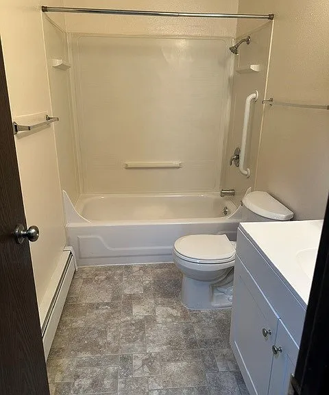 4511 Laurel St #17 — Photo 4