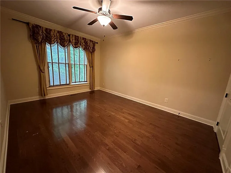 510 Lake Medlock Dr — Photo 25