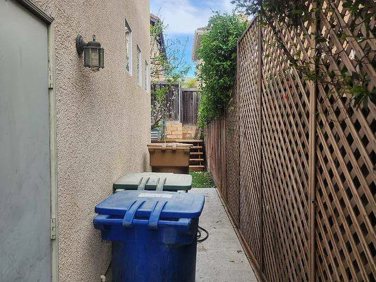2386 Taos Ave — Photo 25