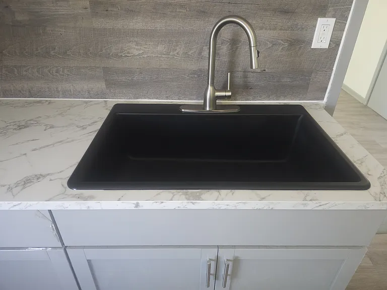 1225 Cherry St — Photo 13