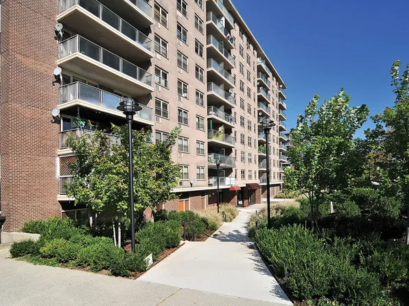 200 Cozine Ave #8-9F, Brooklyn, NY 11207