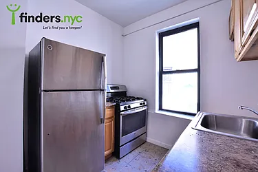 Rented by Clove Realty LLC