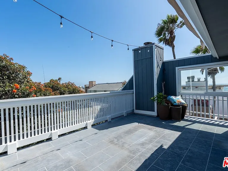33 E Reef St #4 — Photo 11