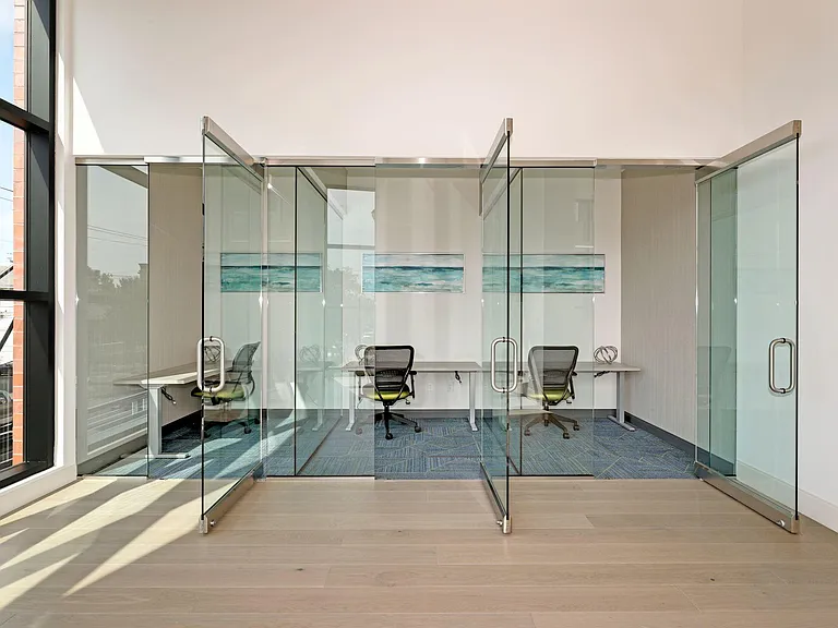 333 Washington St #820 — Photo 12