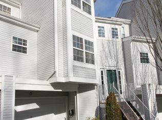 1310 Grandview Ct, Whippany, NJ 07981