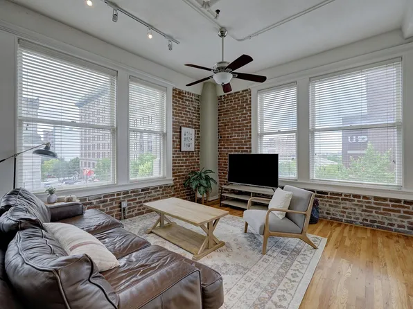 201 Main St Unit 3A, Houston, TX 77002