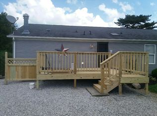 7066 York Rd SW, Pataskala, OH 43062