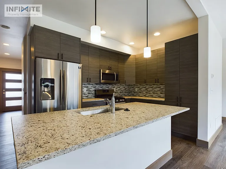 1405 Westwood Cir #C — Photo 13