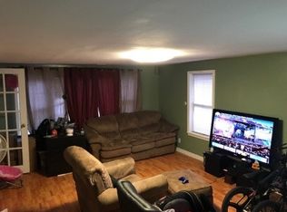 520 Morton Ave, Aurora, IL 60506