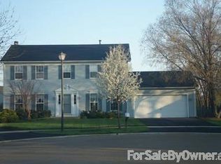 2617 Fargo Cir, Geneva, IL 60134