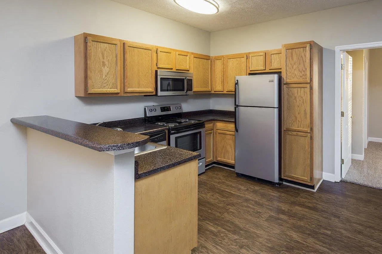Main Street Apartments — Photo 2