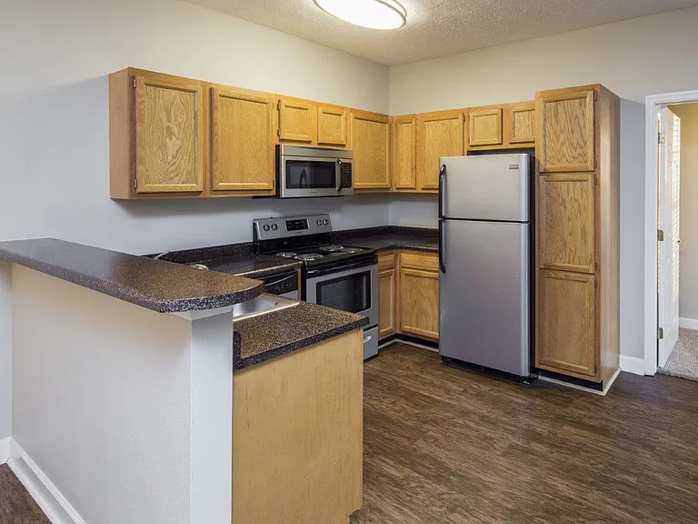 Main Street Apartments — Photo 2